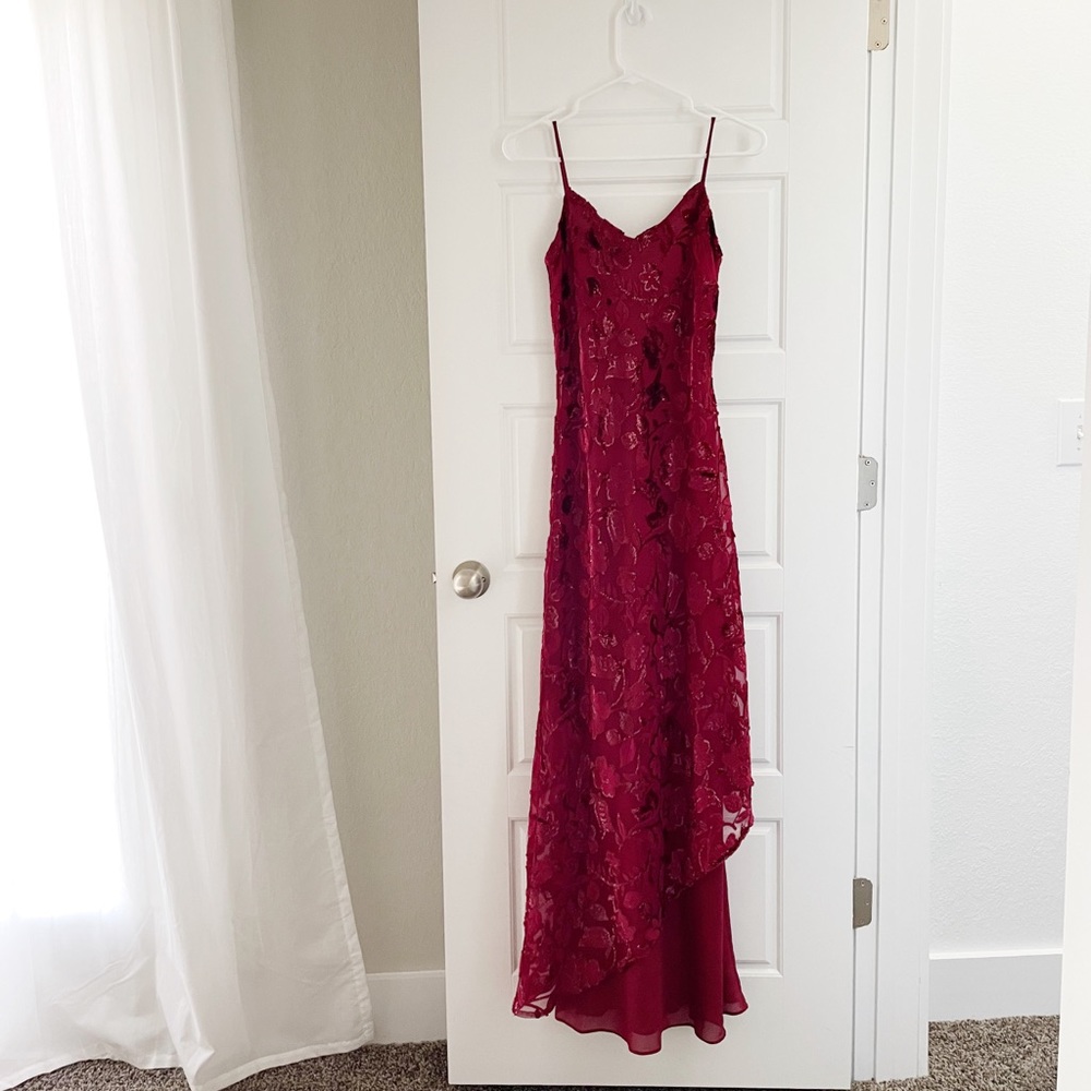 90’s RED FORMAL DRESS